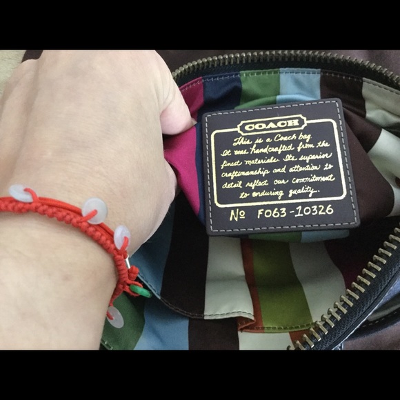 Coach - Picture 2 of 7